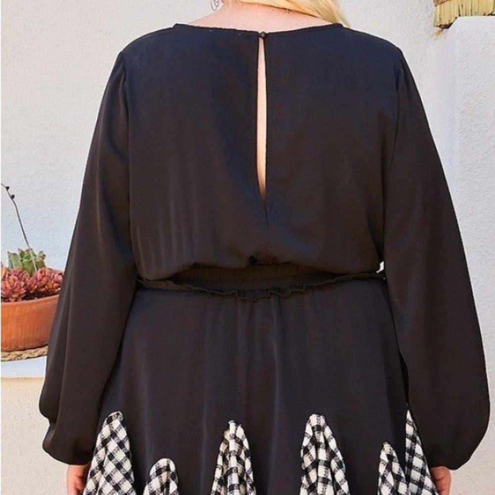 Gingham Ruffle Romper - Picture 7 of 7
